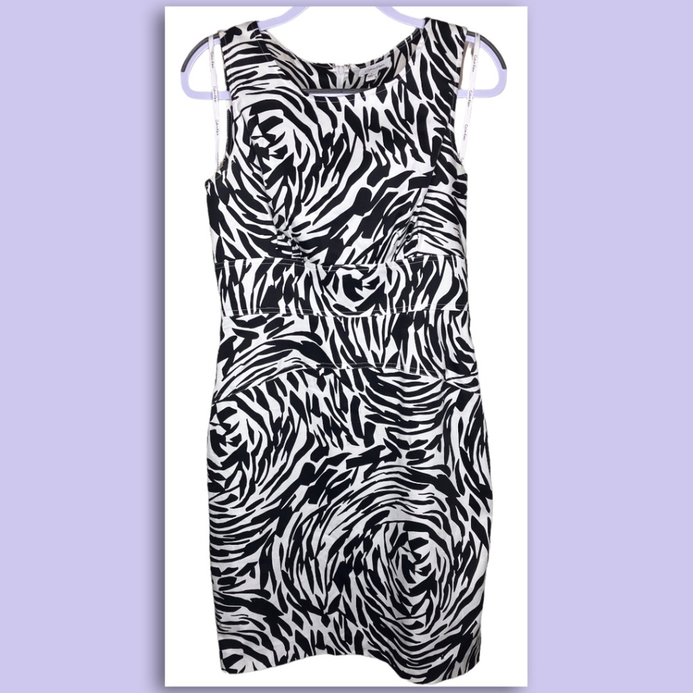 Calvin Klein Sleeveless Square Knee High Dress size 8